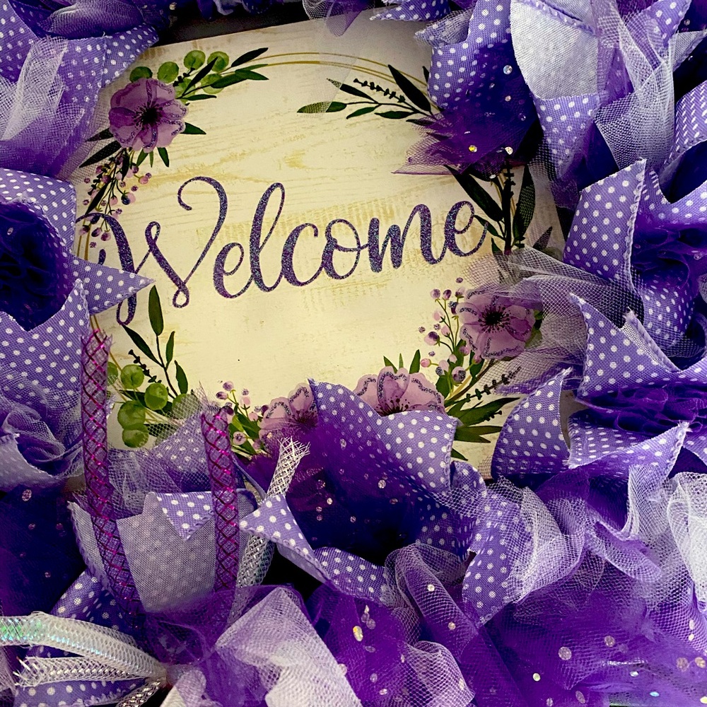 Beautiful tool wreath in purple/violet colors